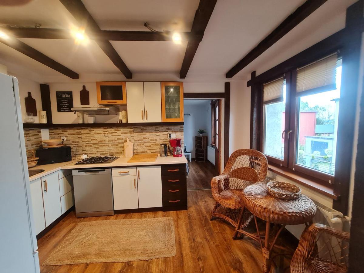 Apartament Anna Мендзиздроє Екстер'єр фото